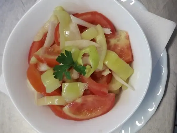 srpska salata